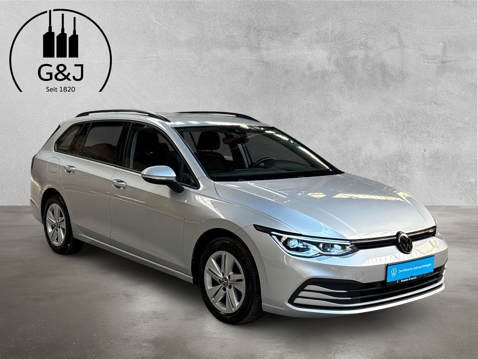 Fahrzeugabbildung Volkswagen Golf Variant 1.5 eTSI Life DSG AppConnect