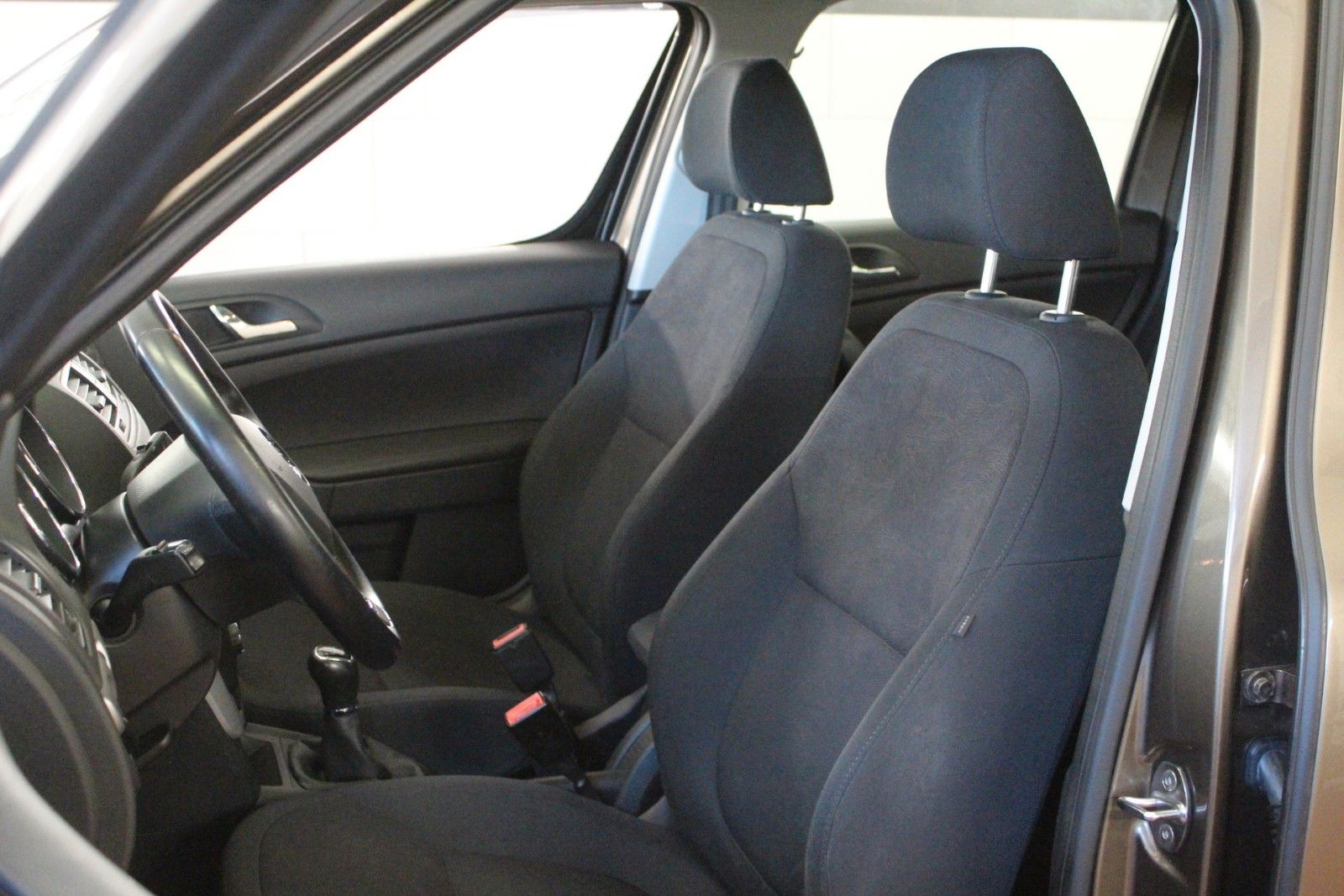 Fahrzeugabbildung SKODA Yeti 1.2 TSI Ambition AHK *Winterräder