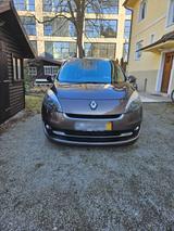 Renault RENAULT  SCENIC III - Renault Scenic mit Diesel-Antrieb: Limousine