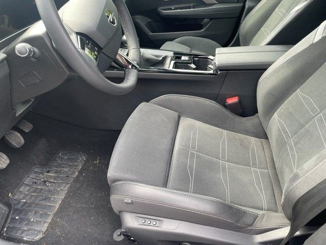 Fahrzeugabbildung Opel Astra L ST GS 1.2 Turbo+Schiebedach+Head-Up+Navi