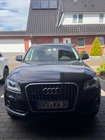 AUDI Q5 2.0 TDI 140kW S tronic quattro -