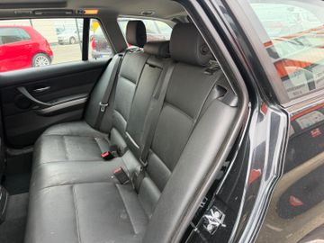 BMW 320 - 11