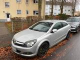 Opel Astra GTC Sport 1.8 Automatik(Getrieb... - Opel Astra mit Benzin-Antrieb: Sportwagen, Automatik