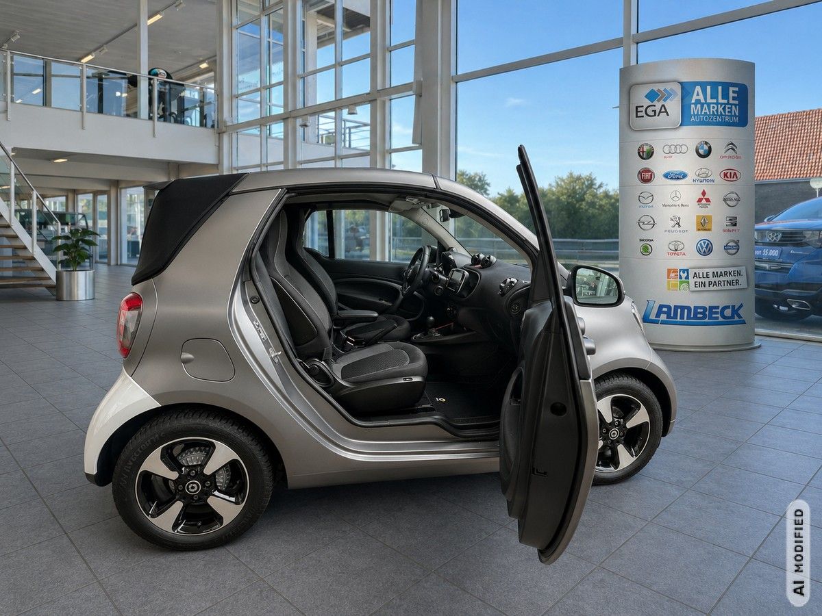 Smart ForTwo EQ cabrio*EXCLUSIVE*22kW*CAM*MEDIA*ALLW*L imagem 3