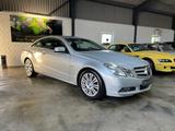 Mercedes-Benz E 200 E -Klasse Coupe E 200 CGI BlueEfficiency - gebrauchte Mercedes-Benz E 200 aus dem Jahr 2011