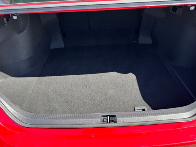 Toyota Camry  Hybrid Executive
