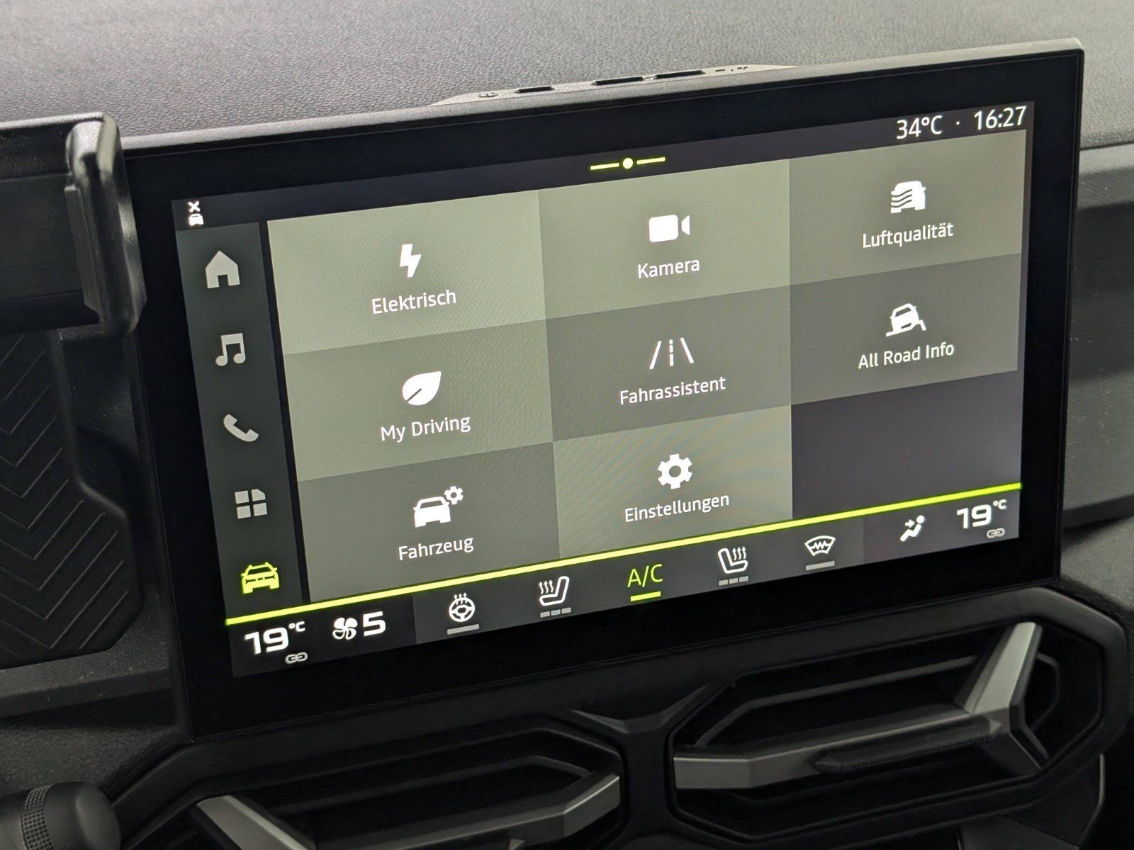 DACIA Bigster  Journey Hybrid 155 19-Zoll City – Bild 22