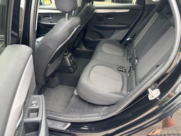 BMW 220 Active Tourer - 10