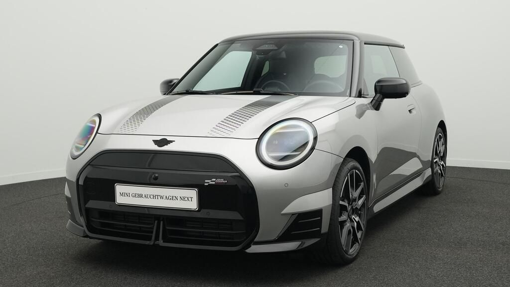 MINI John Cooper Works Trim