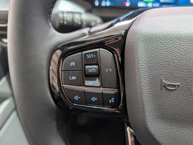 Ford Tourneo Custom 2.0 EcoBlue 320 L1 Titanium