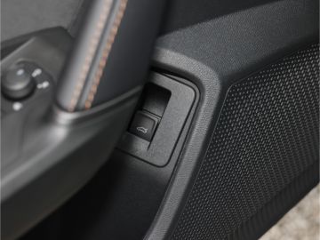 Cupra Formentor VZ 2.0 TSI 4Drive DSG Matrix Pano AHK 