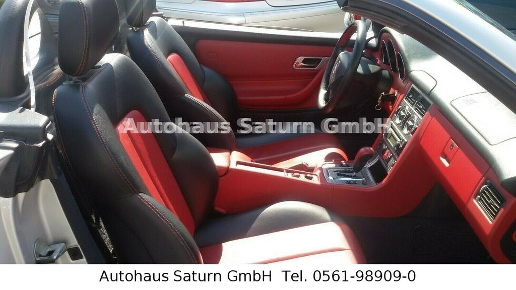 Mercedes-Benz SLK 320