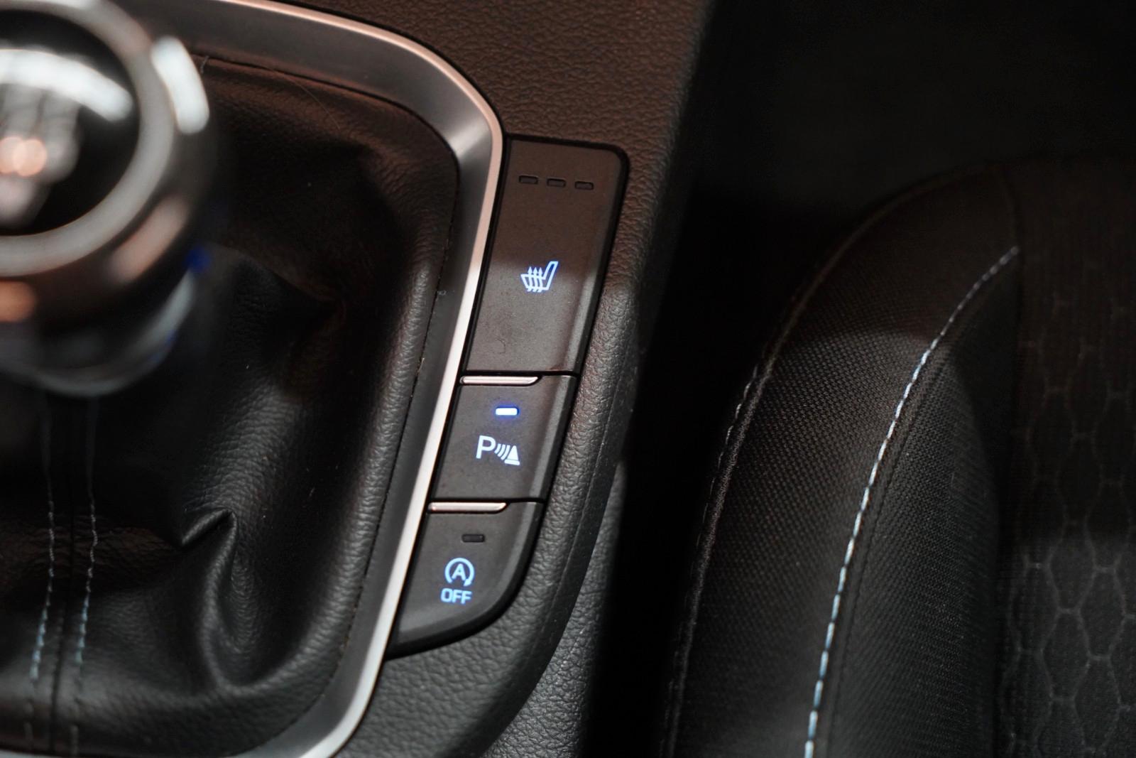 HYUNDAI I30 PERFORMANCE 275 ch BVM - PHARES LED - GPS - RÉGULATEUR DE VITESSE - CAMÉRA DE RECUL