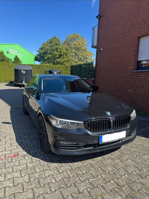 Image of BMW 530
