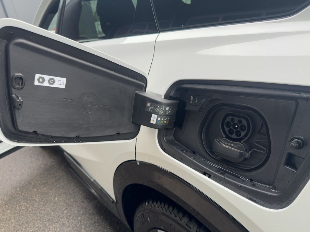 Fahrzeugabbildung Opel Grandland e, GS, HUD, elektr. Heckklappe, 360 Gr