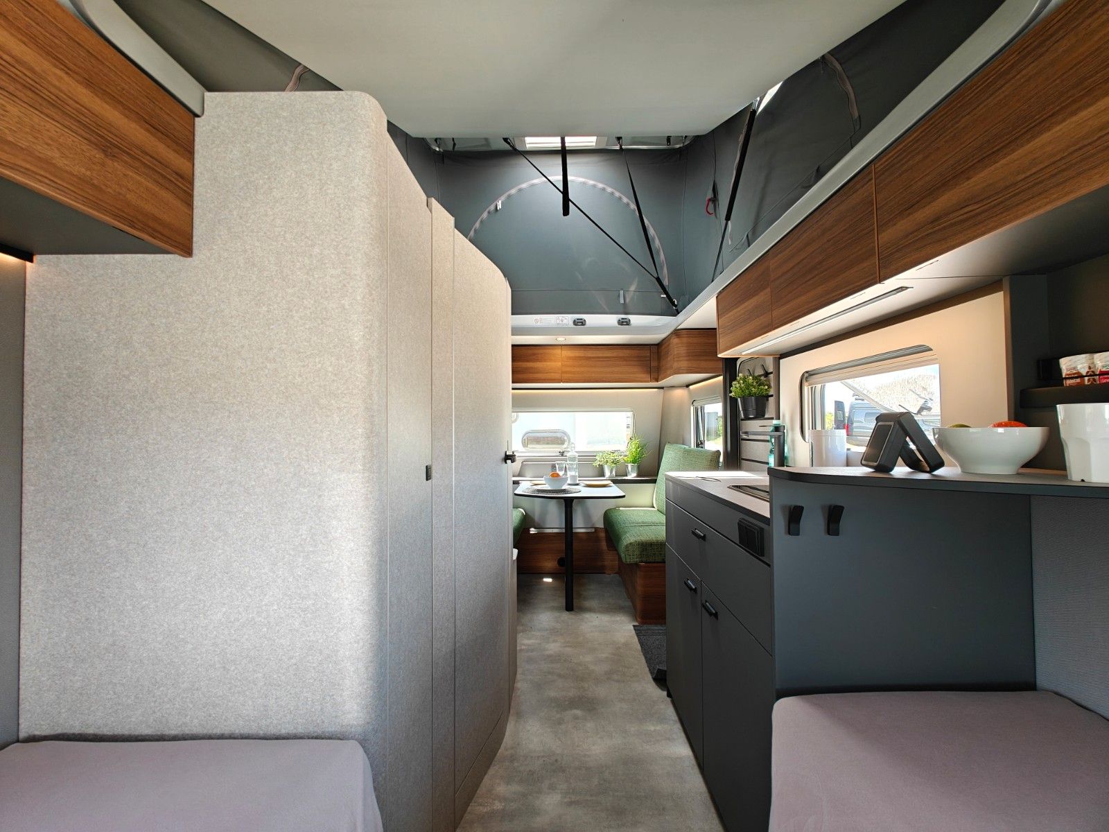 Fahrzeugabbildung HYMER / ERIBA / HYMERCAR Feeling 442 2026