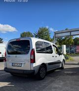 Peugeot Partner Tepee Rollstuhlfahrzeug - Peugeot Partner Tepee: Van