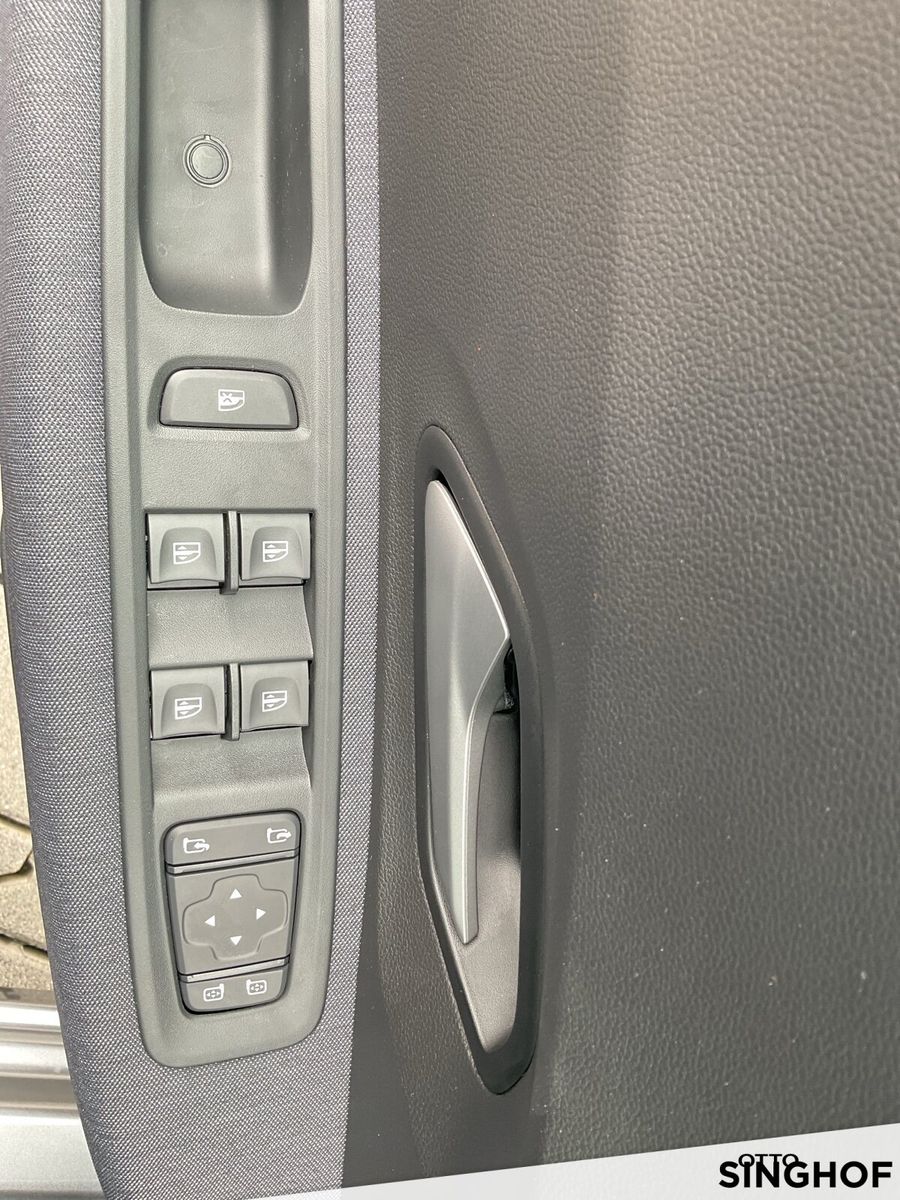 Fahrzeugabbildung Dacia Neuer Sandero Journey TCe 100