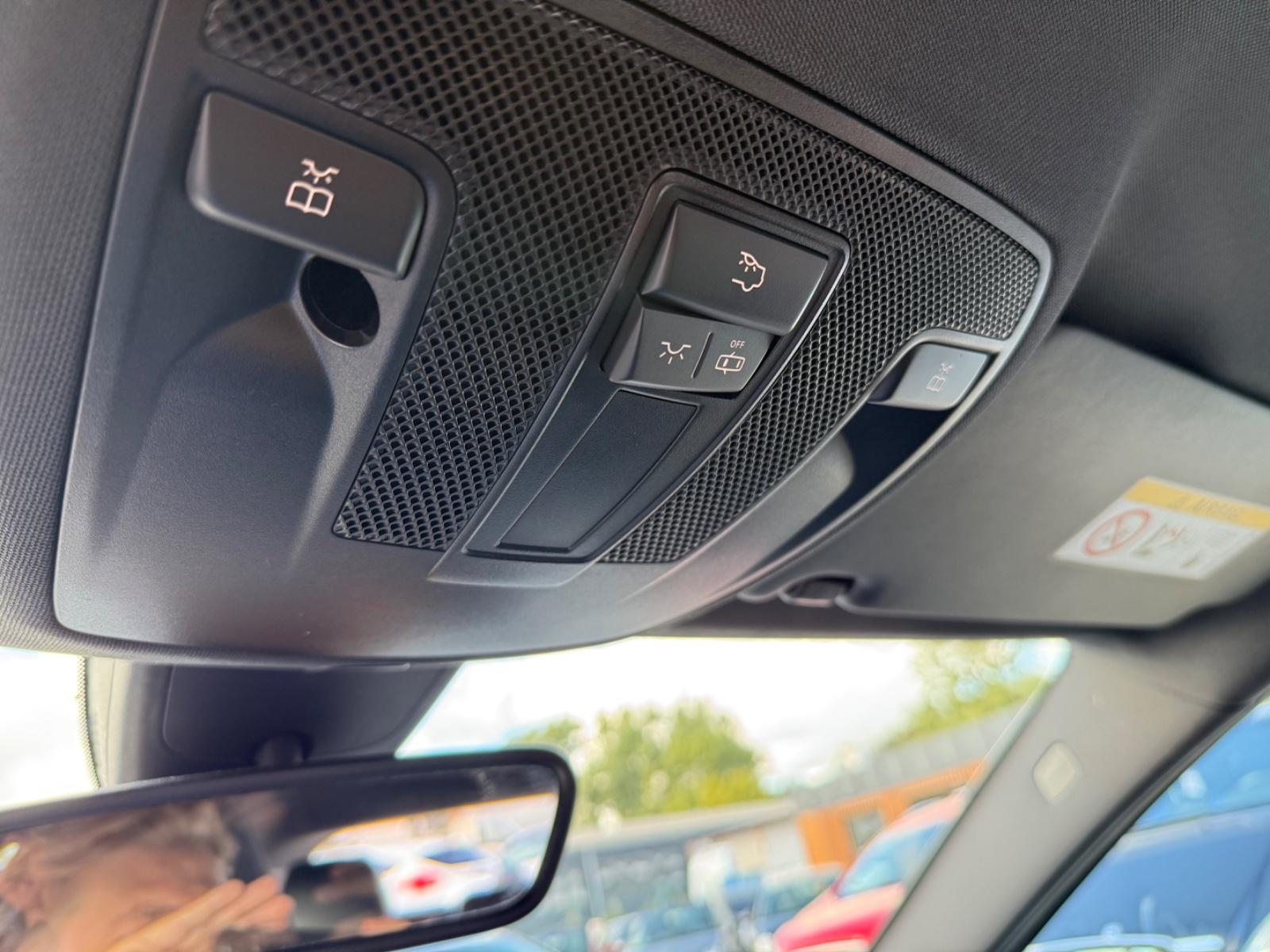 Mercedes-Benz A 180 BlueEfficiency /URBAN/PDC/NAVI/SHZ/USW