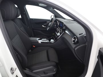Mercedes GLC 300 - 11