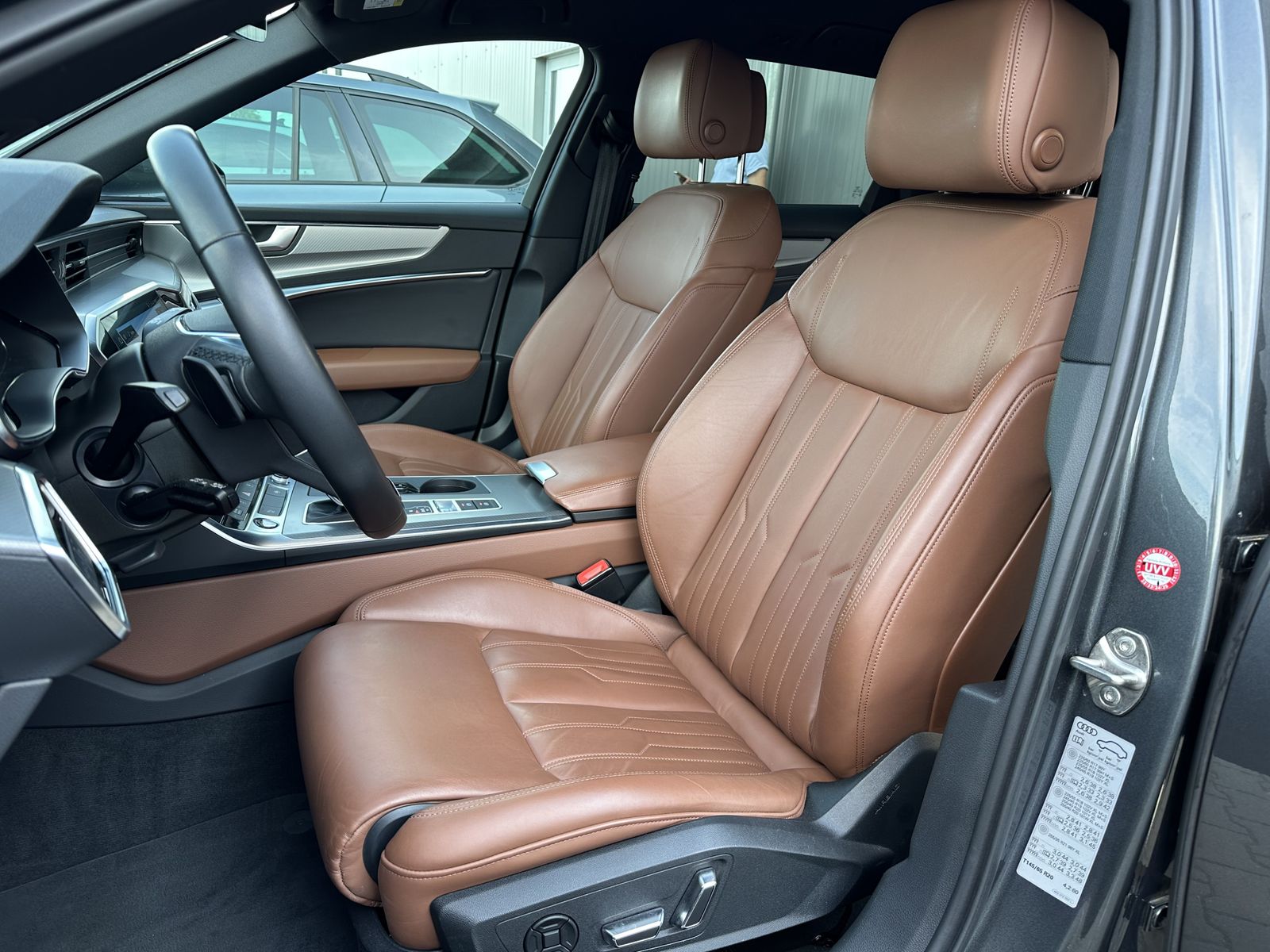 Fahrzeugabbildung Audi A6 Avant 50 TDI Qu S-Line NAV+LED+AHK+21ZOLL+KAM