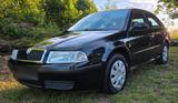 Skoda Octavia 2.0 tech. gepf TÜV neu Zahnr... - gebrauchte Skoda Octavia aus dem Jahr 2001