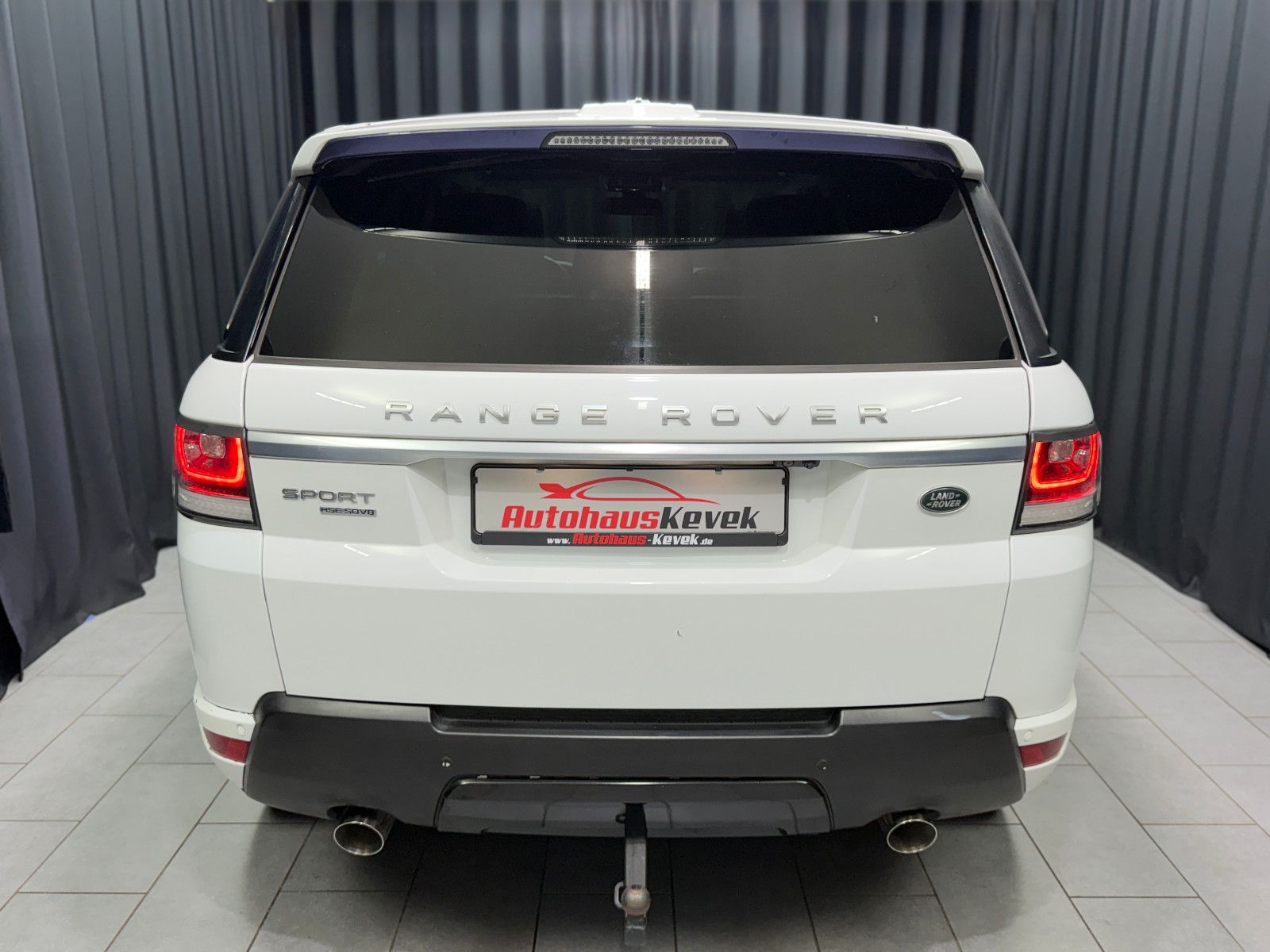 Fahrzeugabbildung Land Rover Range Rover Sport HSE Dynamic|AHK|PANO