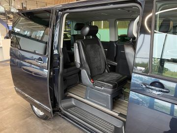 Volkswagen T6 Multivan Generation Six 4Motion * ACC*LED*KAM