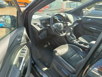 Ford Kuga - 4