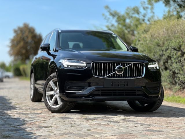 Volvo XC90 Momentum Pro AWD*LEDER*7SIZ*KAM*AHK*ACC*LED