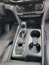 Hyundai SANTA FE 2.2 CRDi Premium 4WD 8AT SEVEN Premium - Hyundai SANTA FE: 7 Sitzer