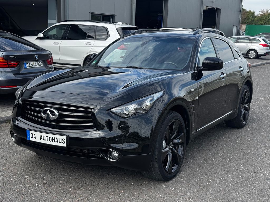 Infiniti QX70