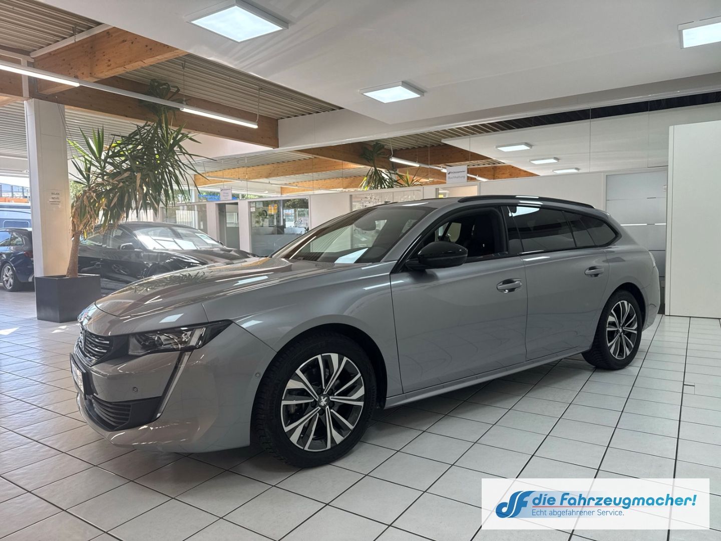 Fahrzeugabbildung Peugeot 508 SW Allure Pack 1.5 BlueHDi 130 EU6d Navi ACC