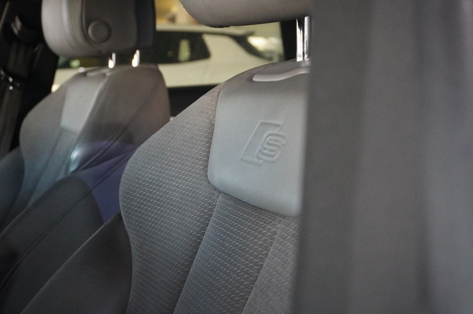 Fahrzeugabbildung Audi A5 Sportback 45 TFSI QUATTRO S-LINE NAVI/MATRIX