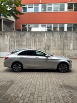 Mercedes-Benz C 220 d 4MATIC Autom. - - Mercedes-Benz C 220 in München