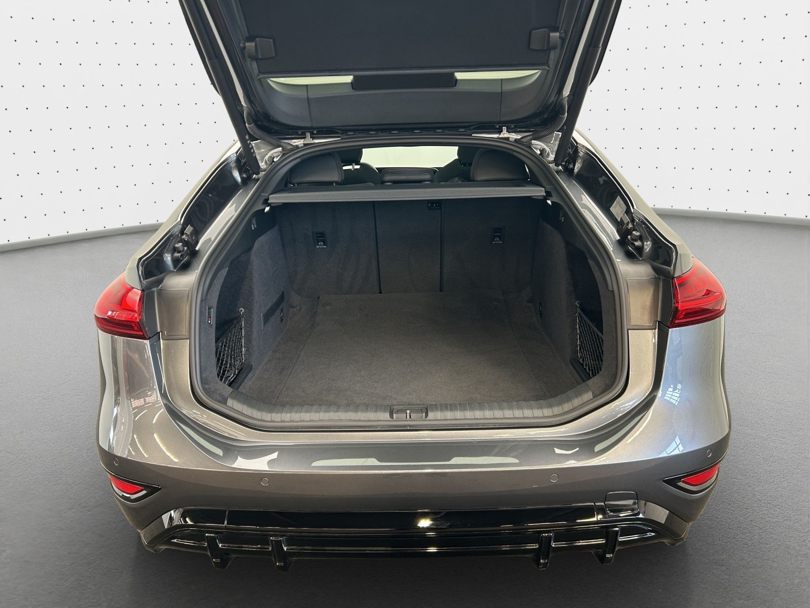 Audi A6 e-tron - Bild 12