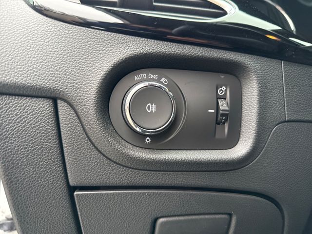 Astra Bus. Elegance 1.2 Turbo NAVI LEDER LED KEY