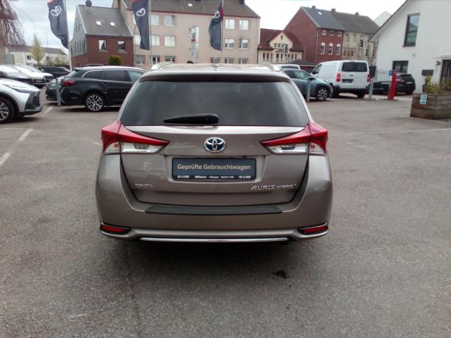 Toyota Auris Touring Sports Hybrid Design Edition