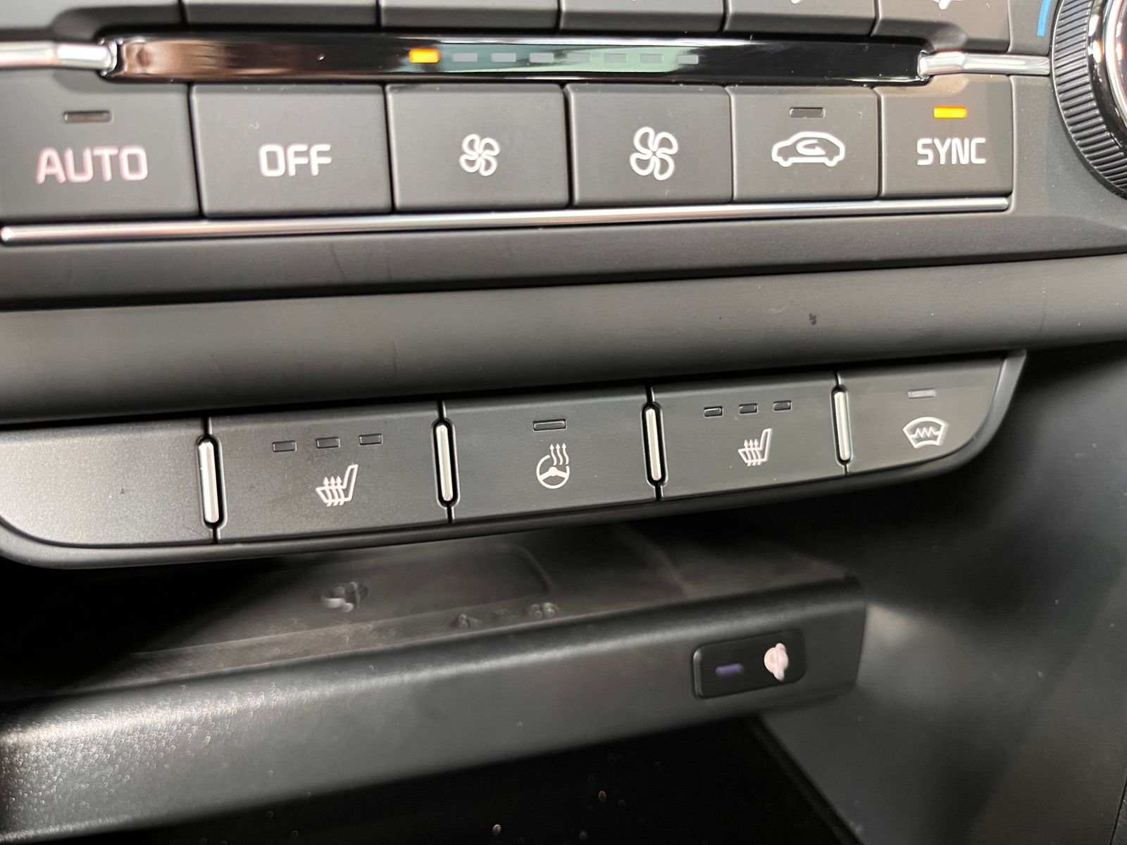 Fahrzeugabbildung Kia ProCeed GT PANO AHK KLIMA SHZ LED NAVI