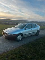 Seat leon 1m   1.4 16V   Tüv Neu - gebrauchte Seat Leon aus dem Jahr 2000