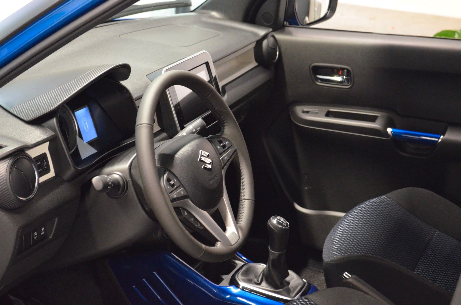 Fahrzeugabbildung Suzuki Ignis 1.2 DUALJET HYBRID Comfort +