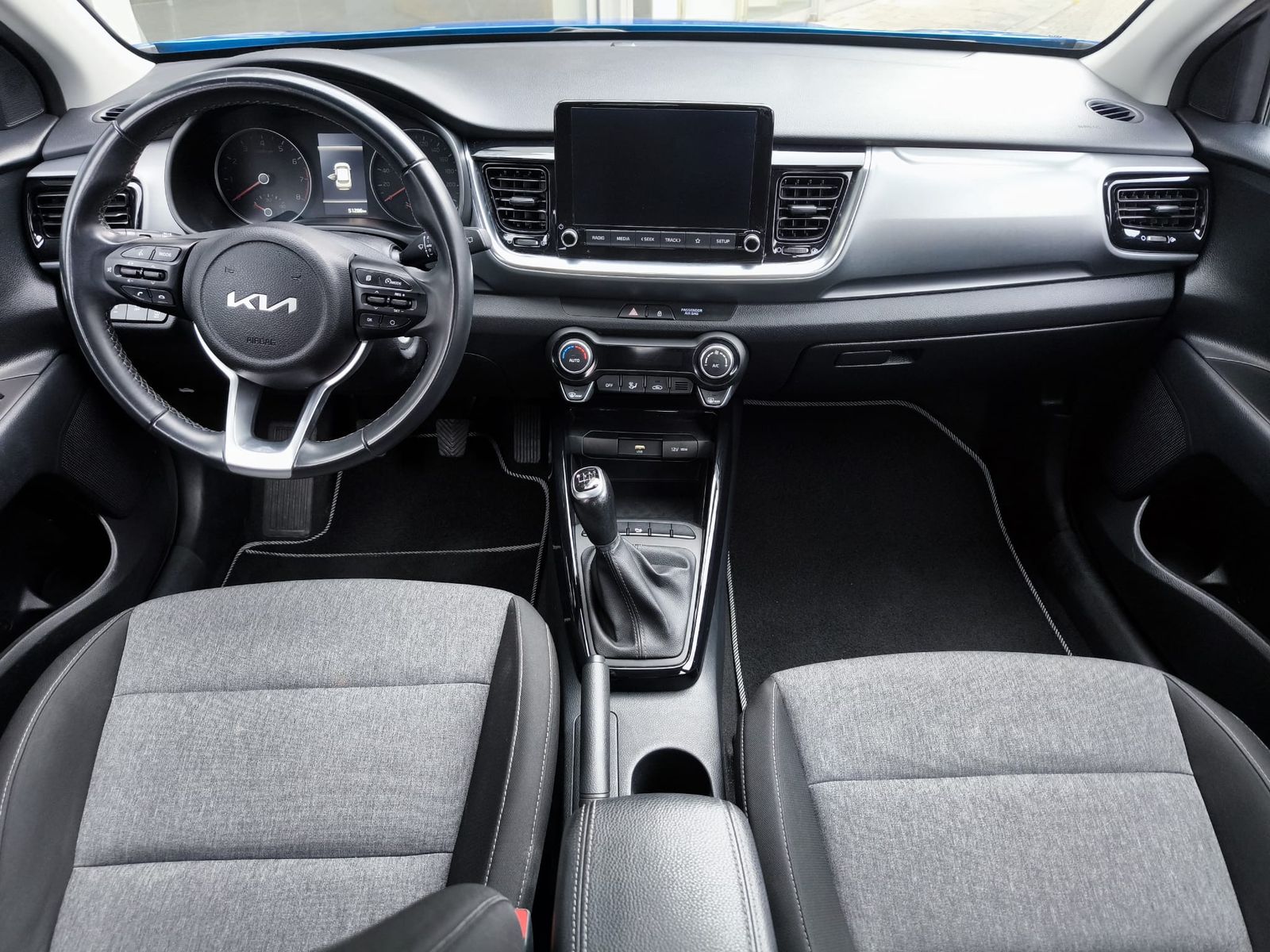 Fahrzeugabbildung Kia Stonic 1.0 T-GDI NAVI+KAM+PDC+MFL+TEMP+APPLE+DAB