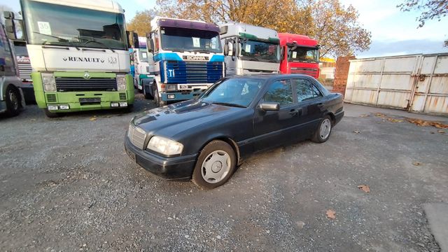 Mercedes-Benz C 220 D CLASSIC