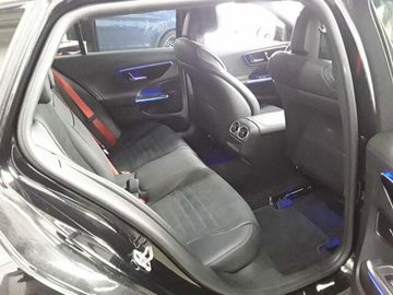 Mercedes C 300 - 6