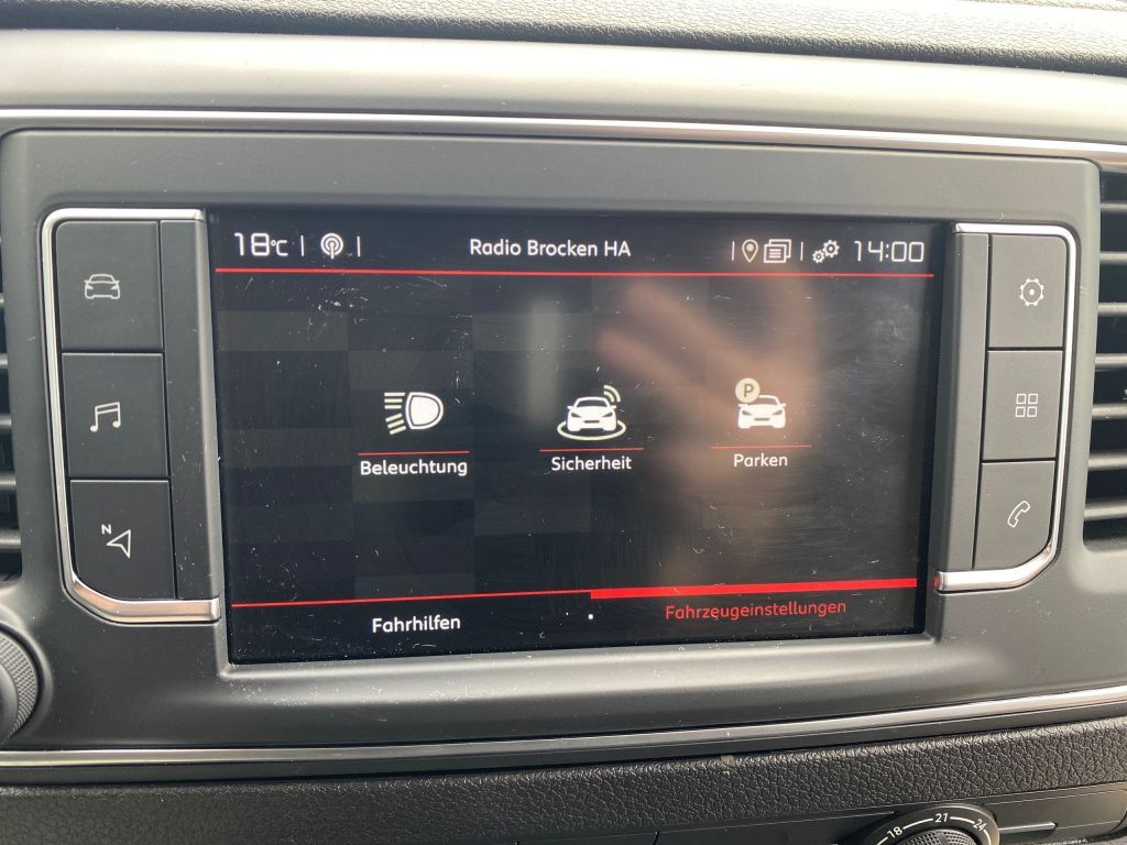 Fahrzeugabbildung Citroën Jumpy 1.5 BlueHDi 120 M *3 Sitze*Navi*Kamera*