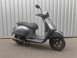 Vespa GTS 125 SuperSport Grau Akrapovic - VESPA SUPERSPORT GTS