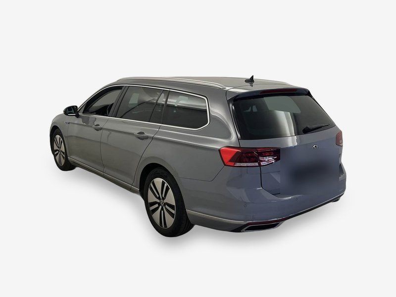 Volkswagen Passat Variant 1.4 TSI GTE NAVI LED AID SHZ RFK imagem 3
