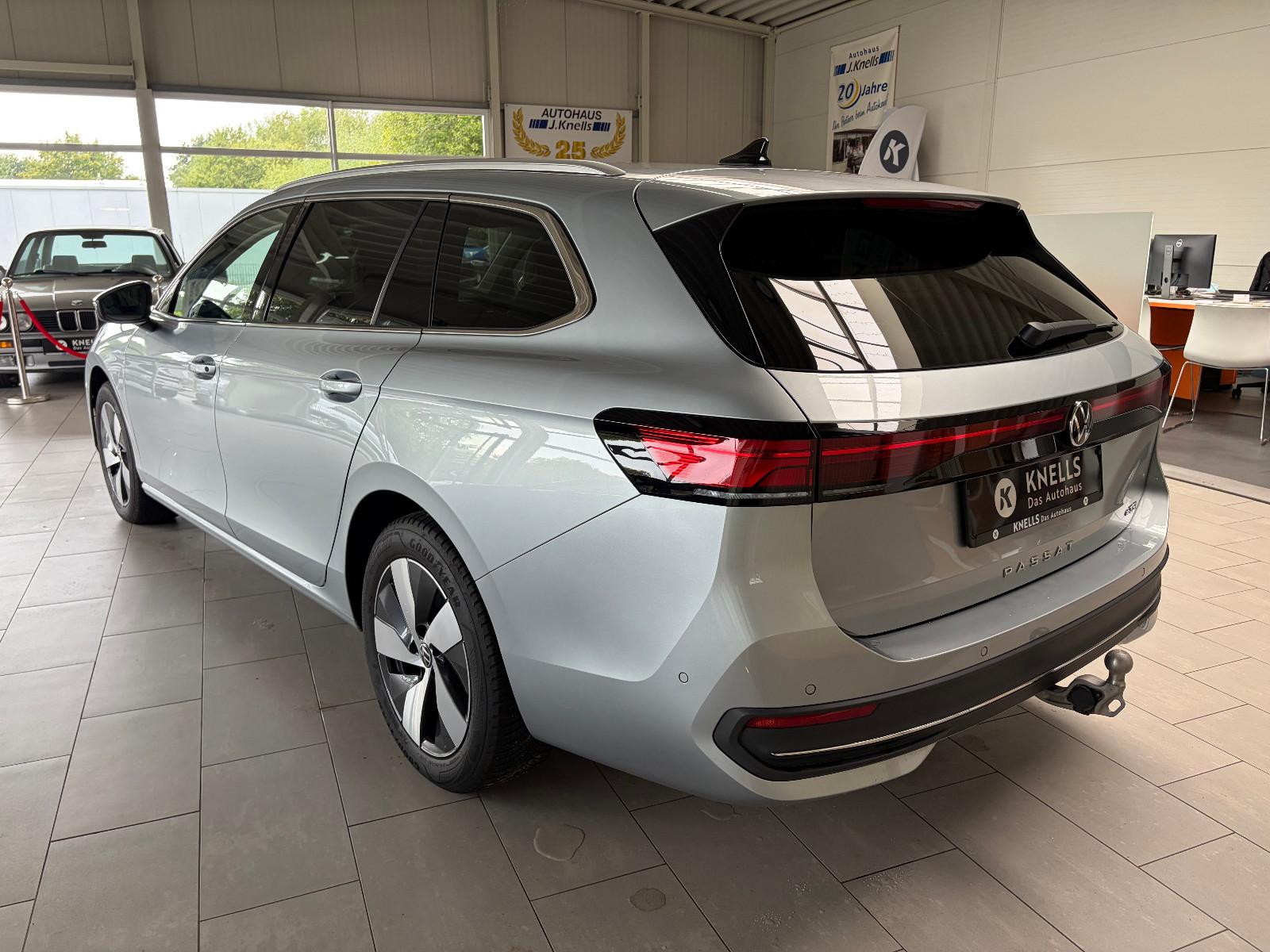 Volkswagen Passat Var. 1.5 eTSI Business/ACC/AHK/360°/DAB, миниатюра 7