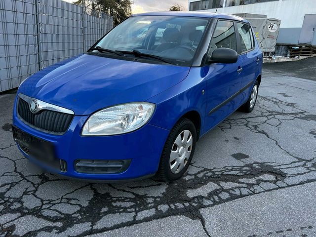 Skoda Fabia 1,2 läuft unruhig