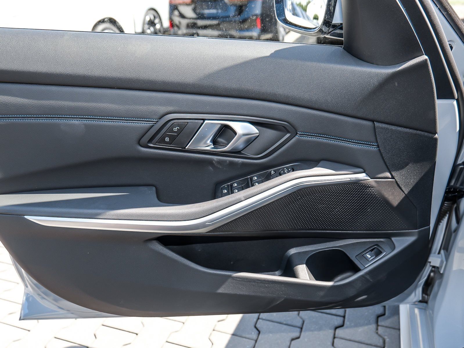BMW 318 - Bild 18